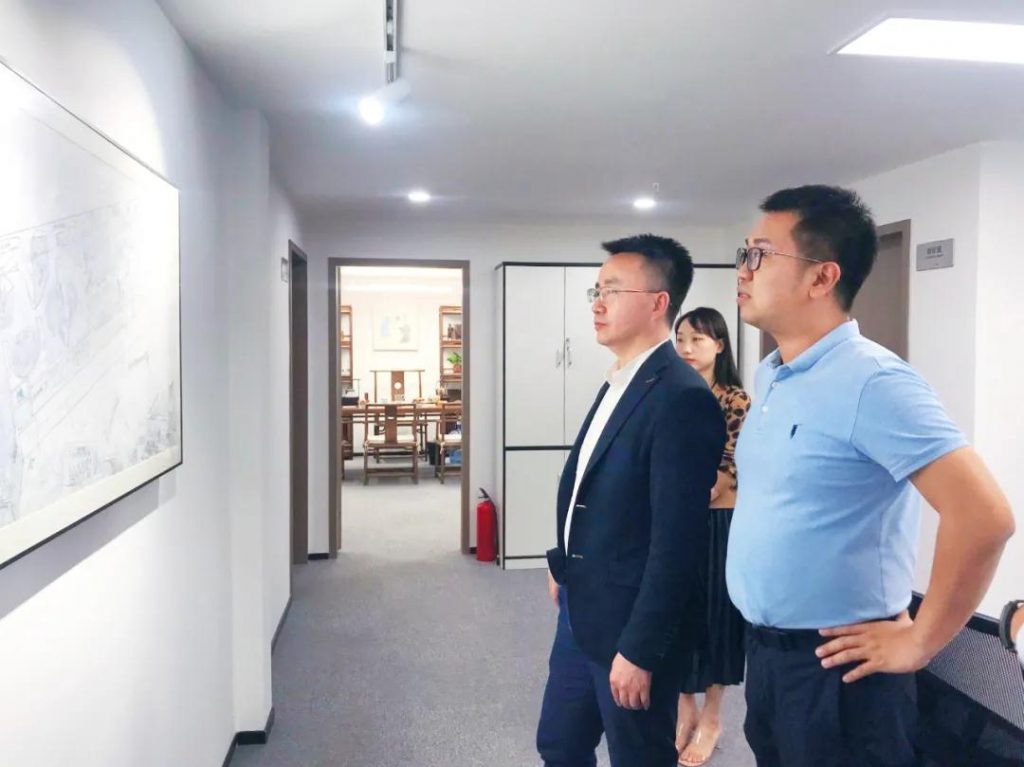 巖星之聲 | 京東方科技集團(tuán)股份有限公司副總裁原烽一行來訪深圳巖星插圖(2) 巖星之聲 | 京東方科技集團(tuán)股份有限公司副總裁原烽一行來訪深圳巖星插圖(2)