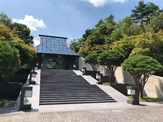 深圳市金石藝術(shù)博物館將赴日本舉辦國(guó)際文化交流大展插圖(1) 圖片